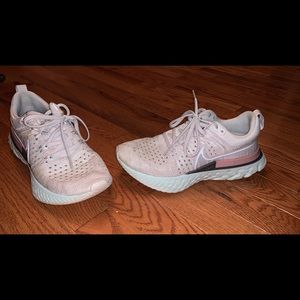 COPY - Nike Epic React Infinity Flyknit